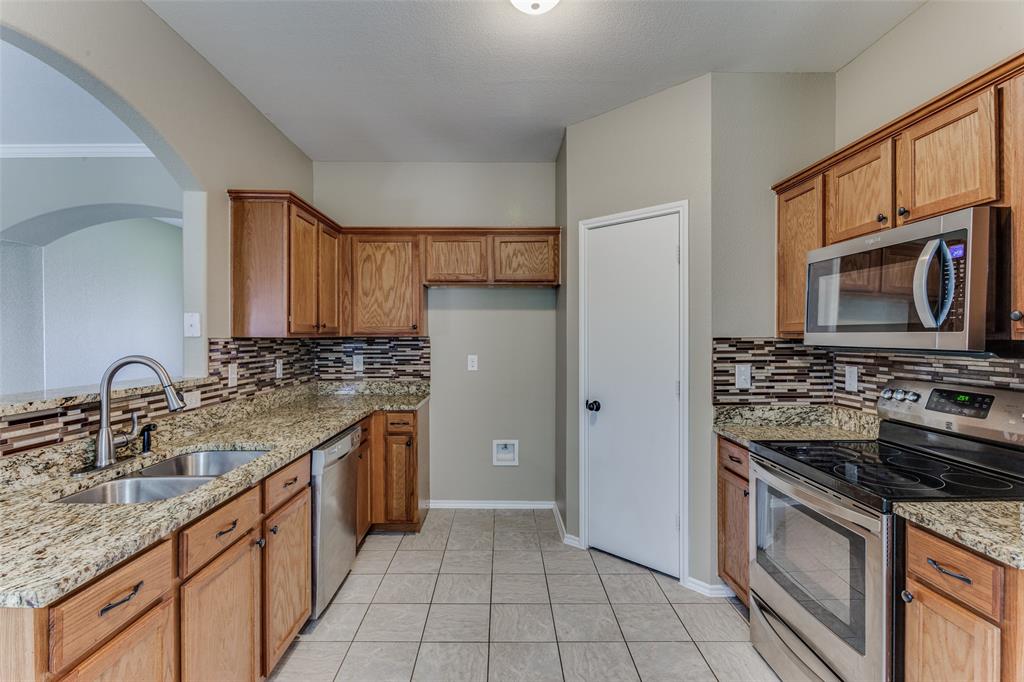 8144 Hulen Park Circle Property Photo 7