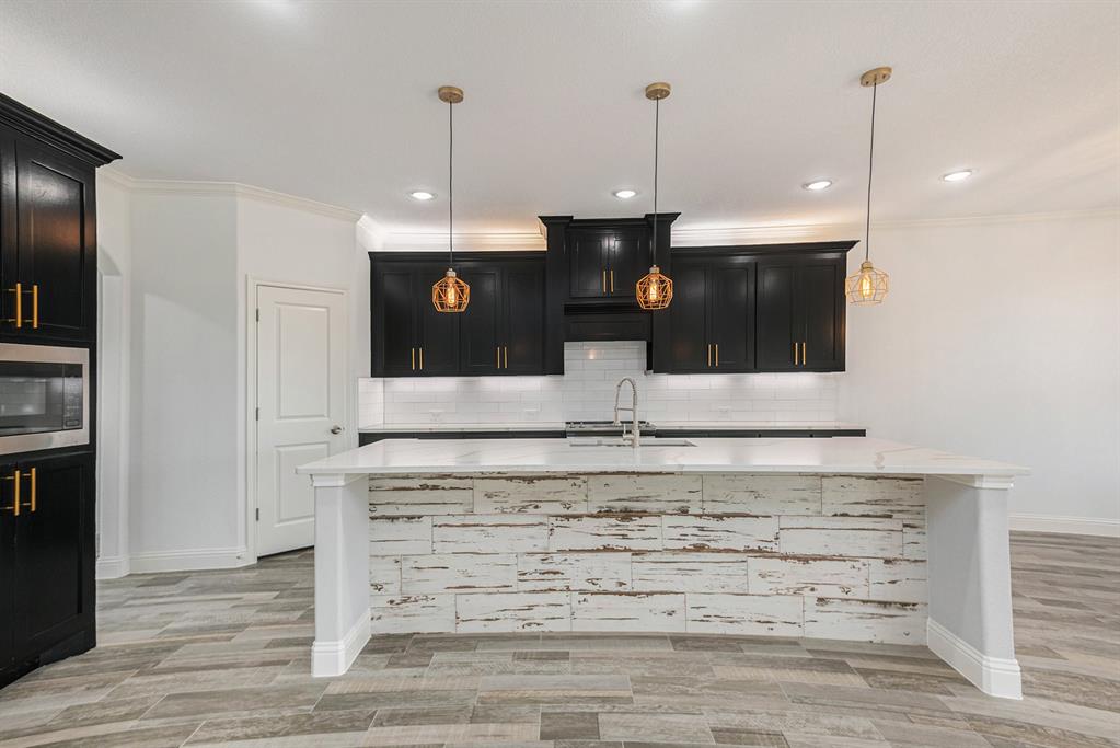 6601 Arrendondo Way Property Photo 8