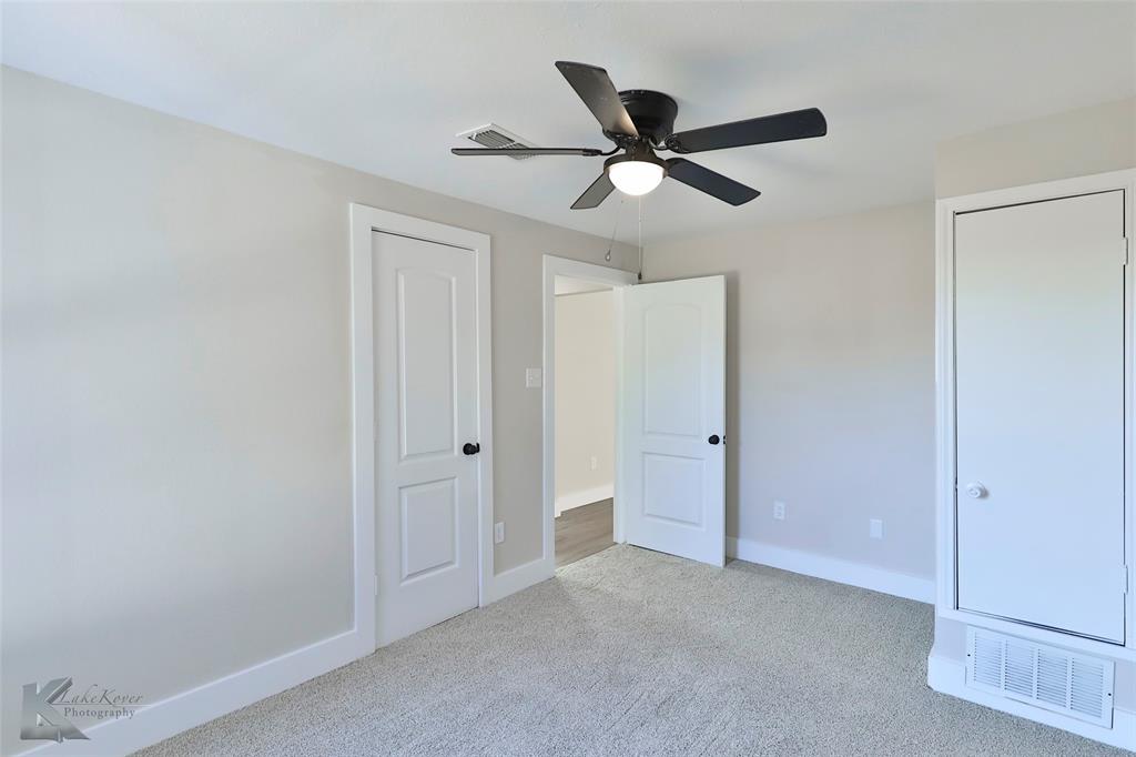 1557 Chestnut Street Property Photo 19