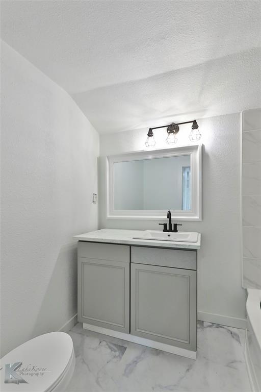 1557 Chestnut Street Property Photo 26