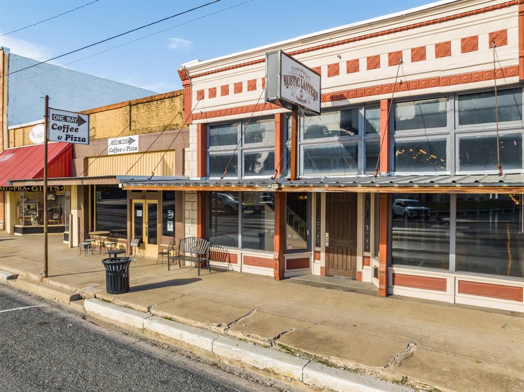 117 N Rice Street Property Photo 4
