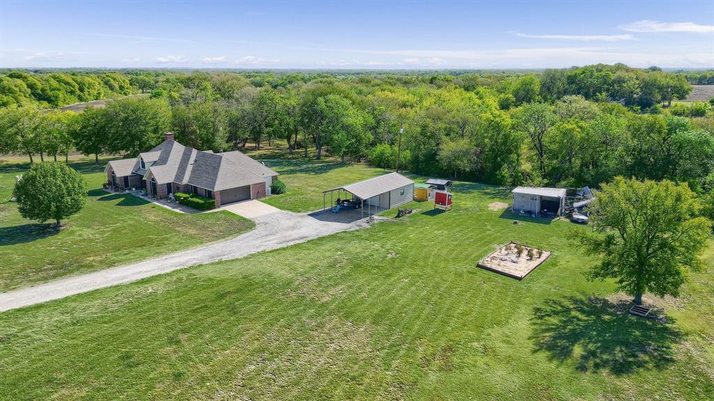 688 Harris Road Property Photo 1