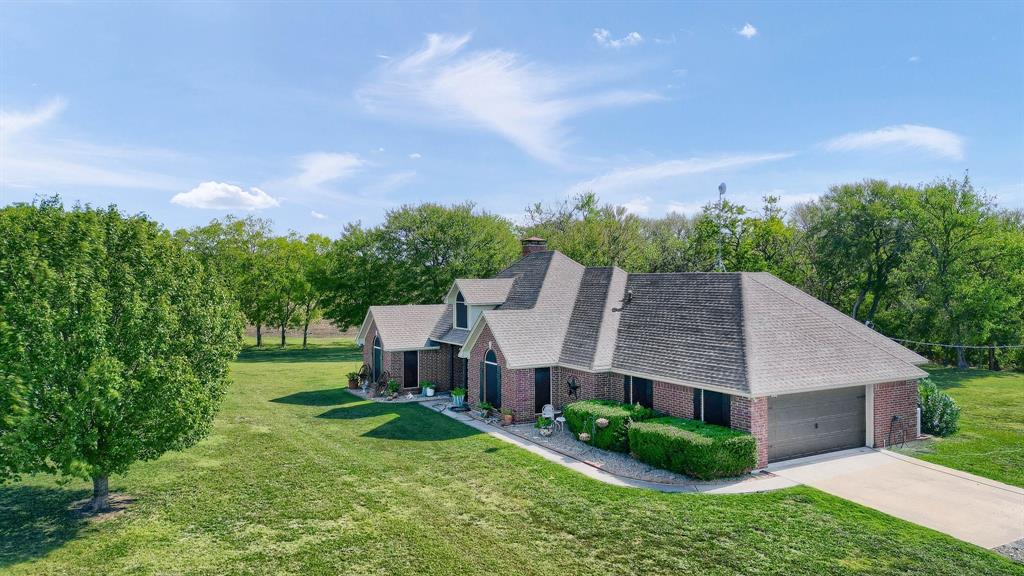 688 Harris Road Property Photo 4