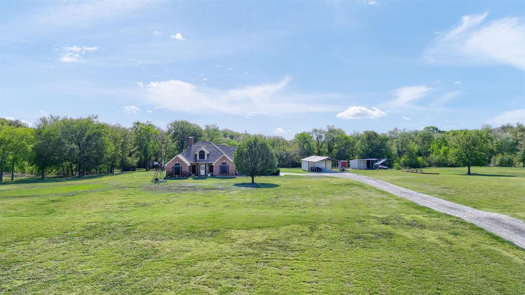 688 Harris Road Property Photo 14