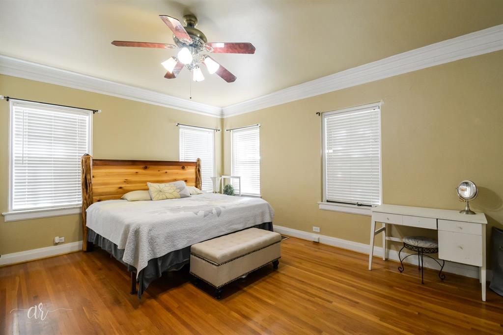 1106 E Reynolds Street Property Photo 16
