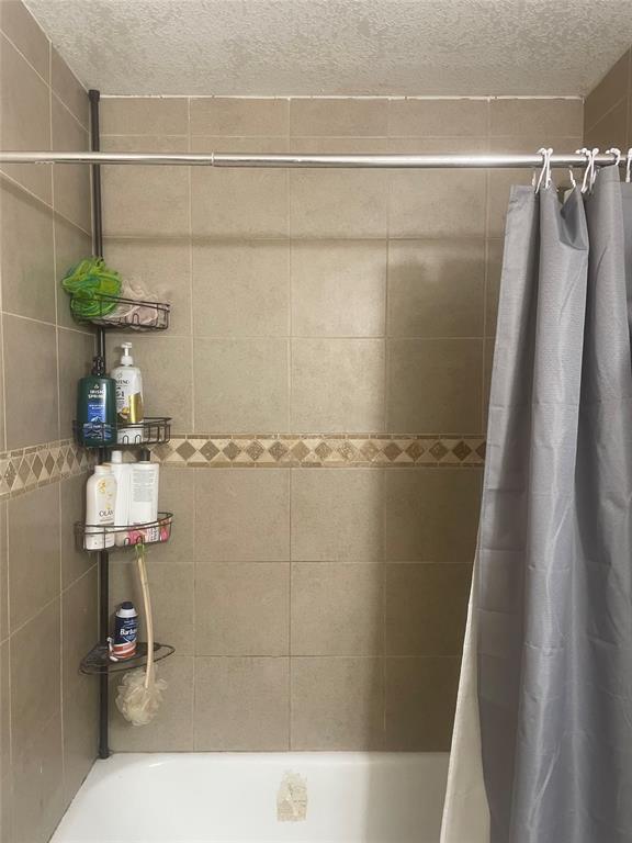 6002 Cool Springs Drive Property Photo 9