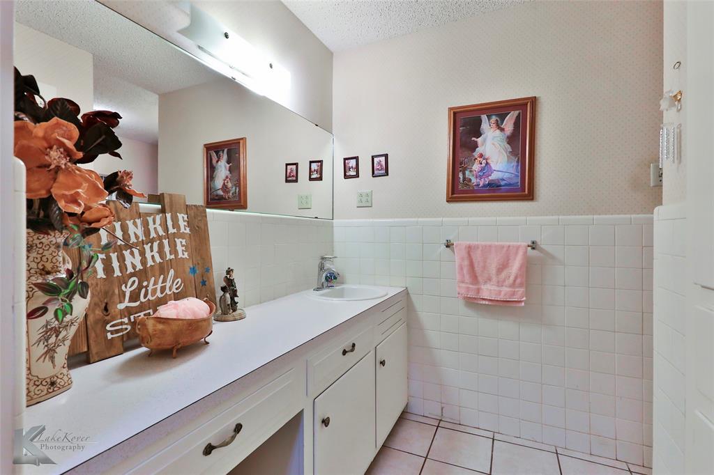 744 Marsalis Drive Property Photo 7