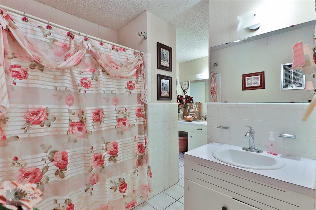 744 Marsalis Drive Property Photo 9