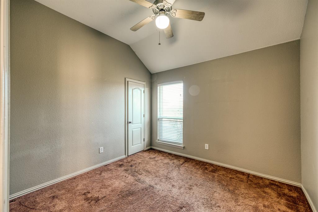 102 Silver Ridge Lane Property Photo 25
