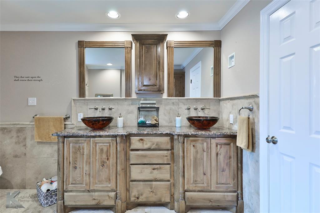 1709 Smith Drive Property Photo 17