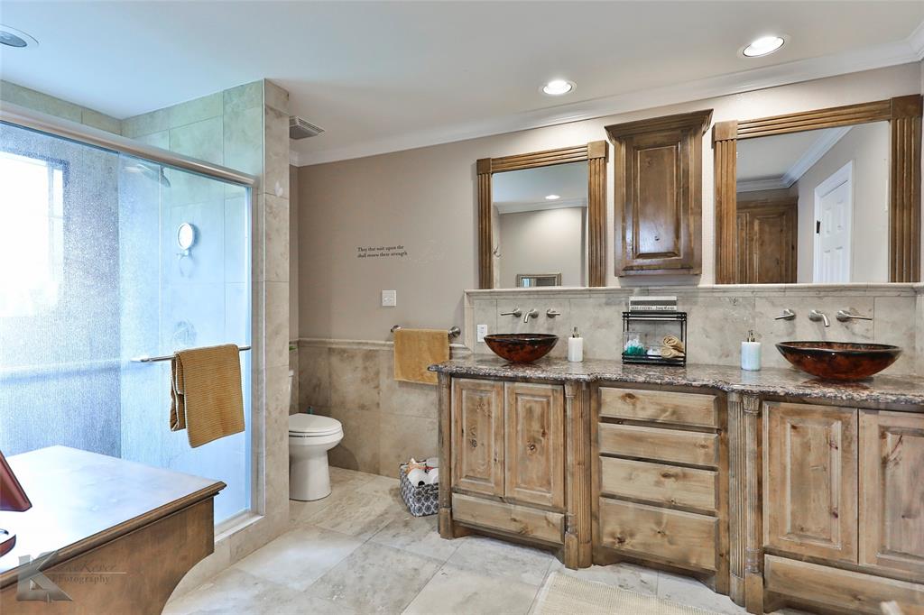 1709 Smith Drive Property Photo 18