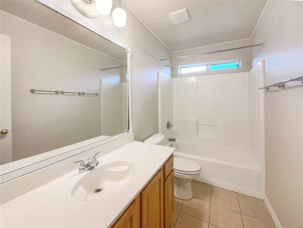 825 Sherry Lane Property Photo 20