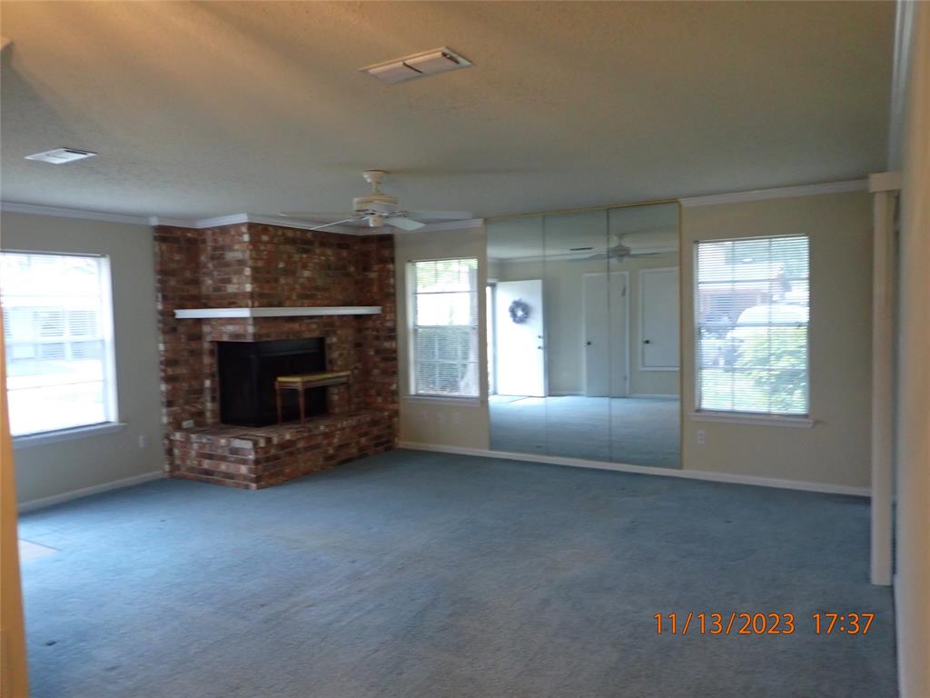 200 Rampart Drive Property Photo 3