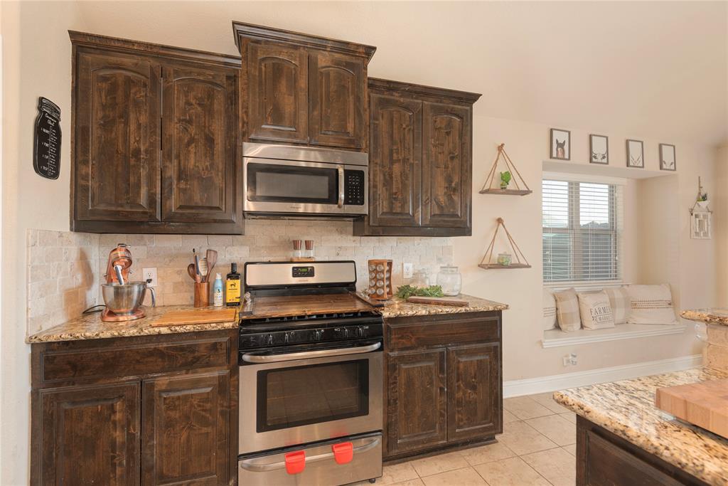 1109 Colonial Drive Property Photo 6