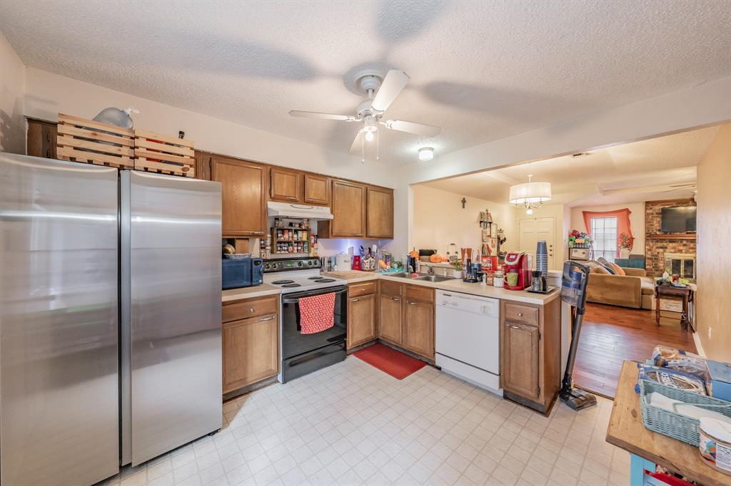 5721 Westchase Drive Property Photo 12