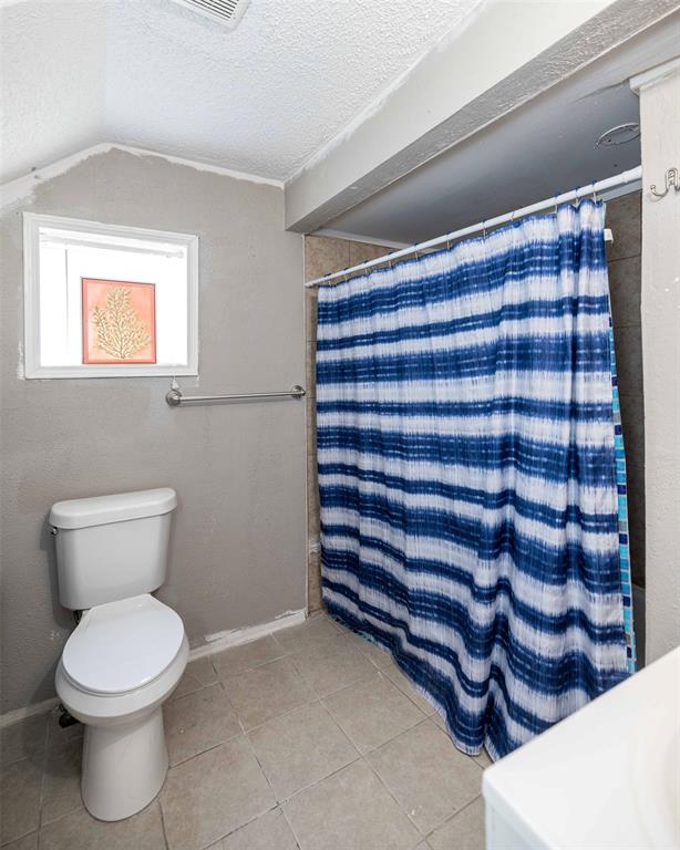 5037 Humbert Avenue Property Photo 9
