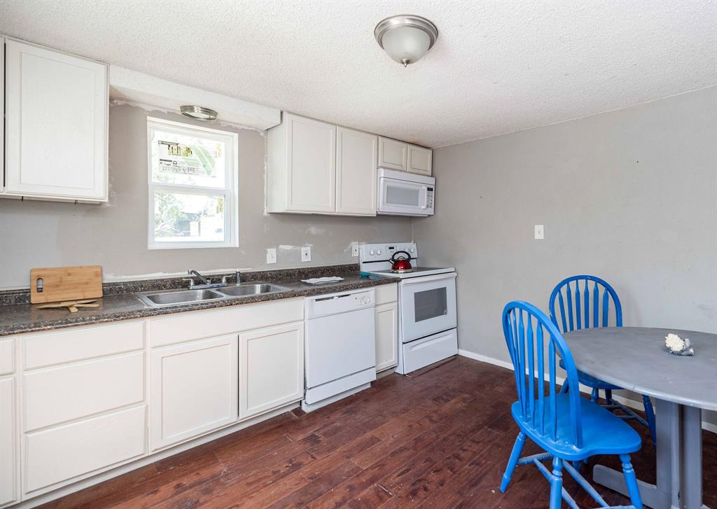 5037 Humbert Avenue Property Photo 11