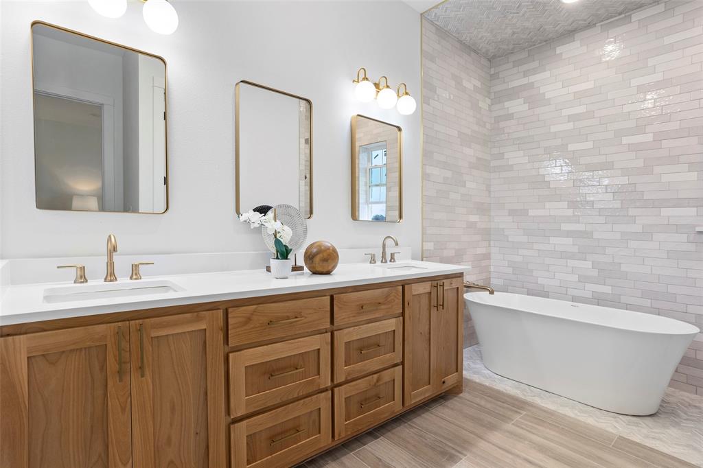 170 Hulen Circle Property Photo 25