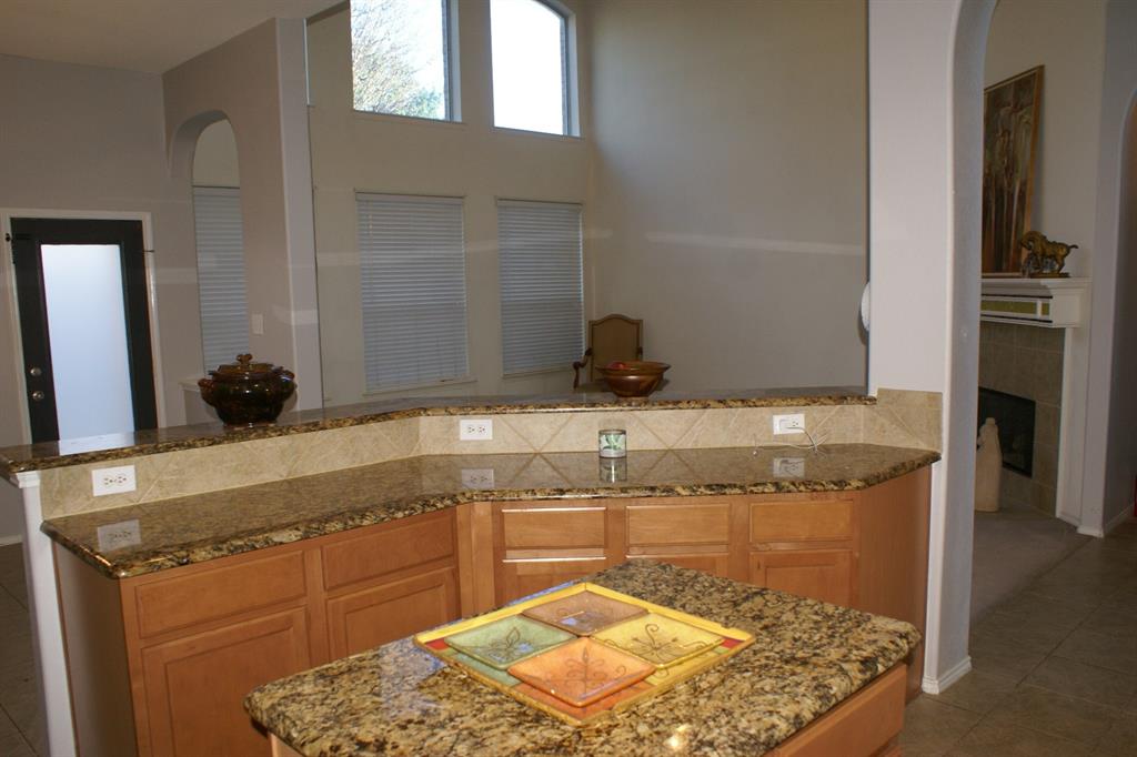 8004 Peacock Lane Property Photo 6
