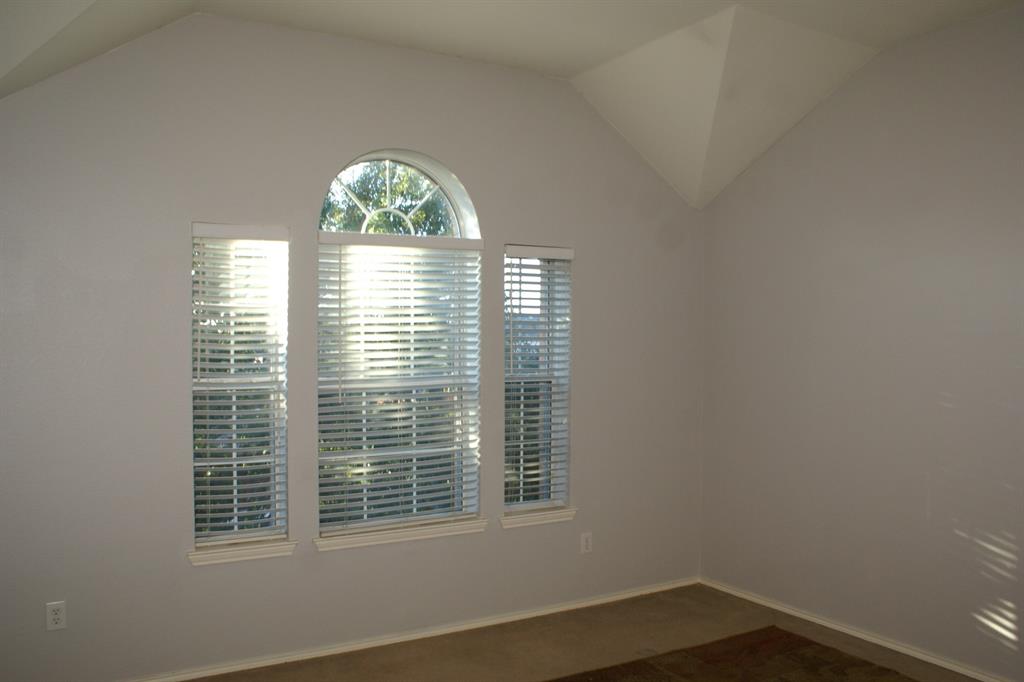8004 Peacock Lane Property Photo 22