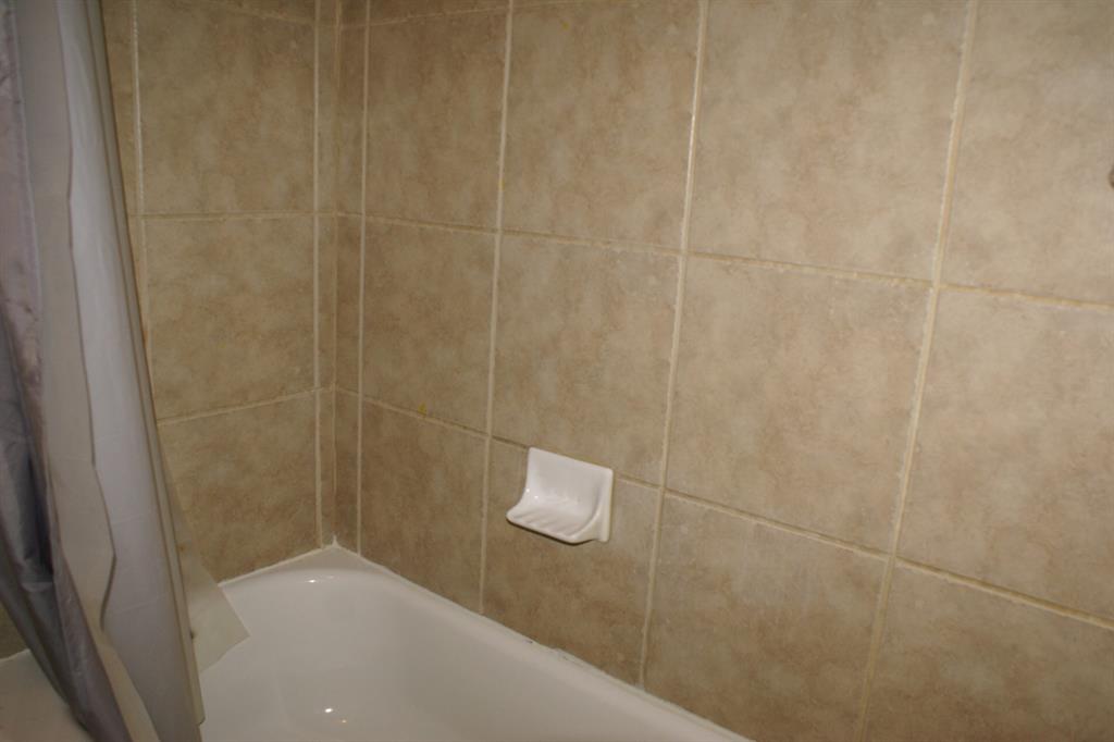 8004 Peacock Lane Property Photo 24