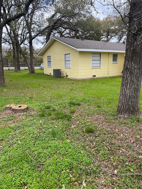 1064 State Highway 22 Property Photo 2