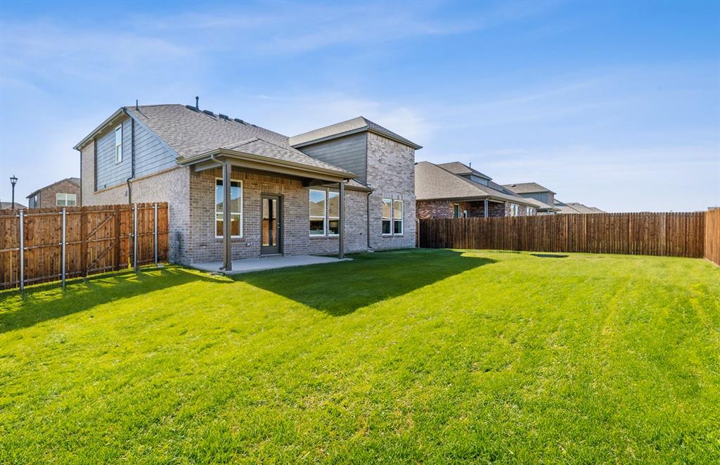 543 Freed Drive Property Photo 16