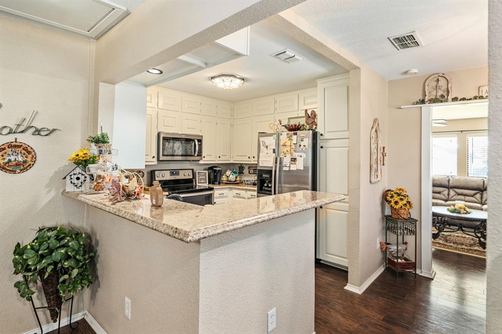 306 Triangle Ranch Road Property Photo 13