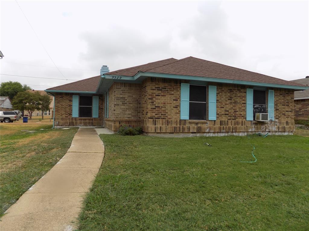 9529 Jennie Lee Lane Property Photo 1