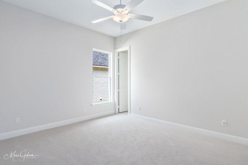 9827 Canebrake Lane Property Photo 15