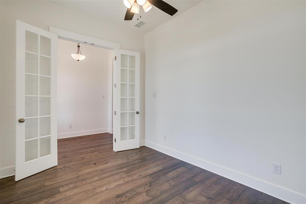 221 Palo Duro Property Photo 8