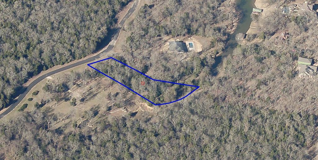 Lot 134 Lincoln Drive Property Photo 3