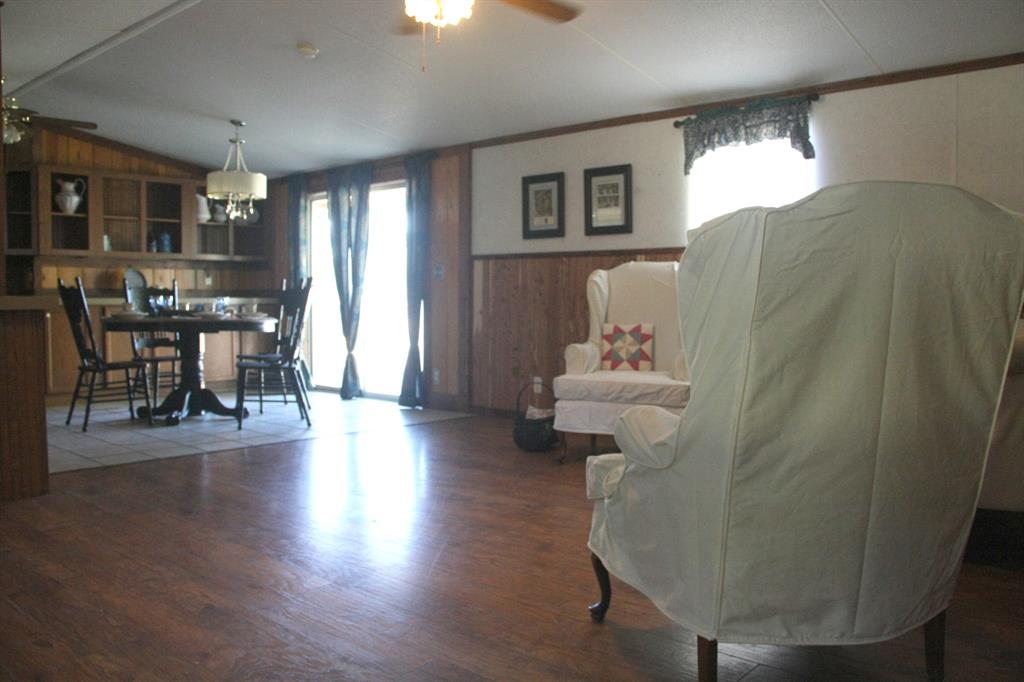 285 Belknap Circle Property Photo 4