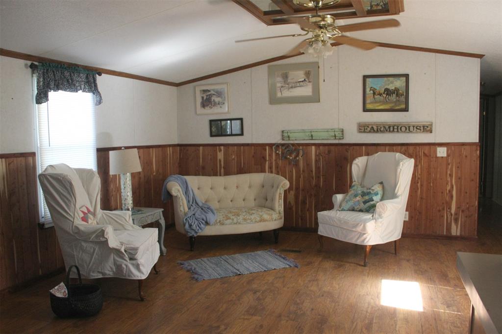 285 Belknap Circle Property Photo 7