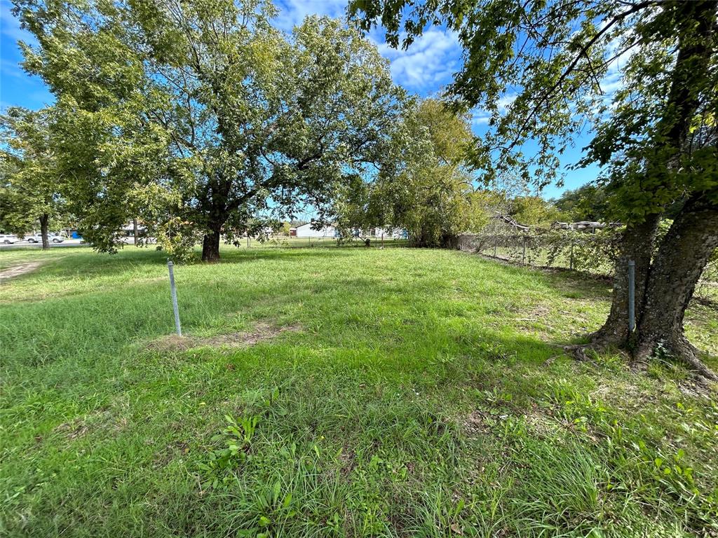 414 E Royall Boulevard Property Photo 14