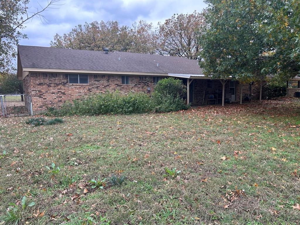 4589 N State Highway 121 Property Photo 5