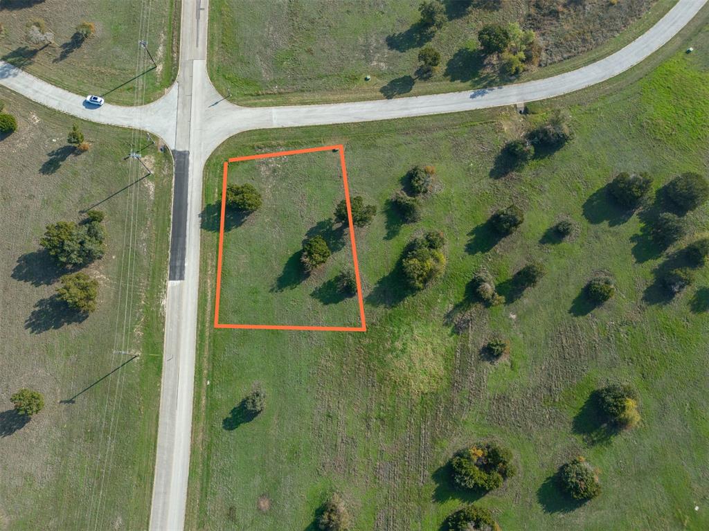 7102 S Monticello Drive Property Photo 2