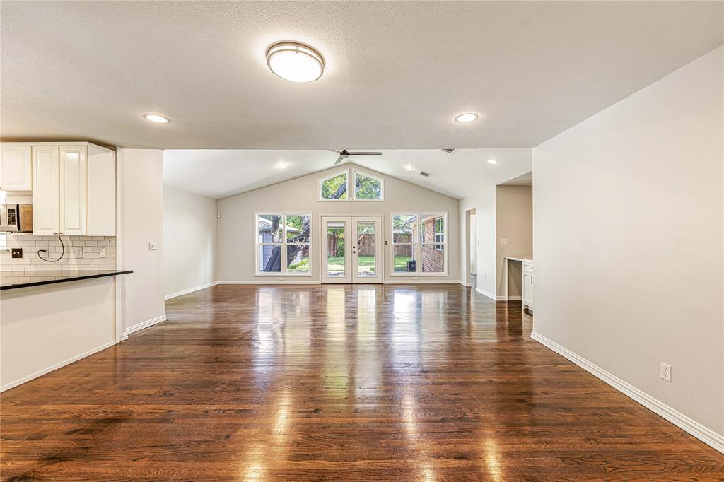 3625 Norcross Lane Property Photo 5