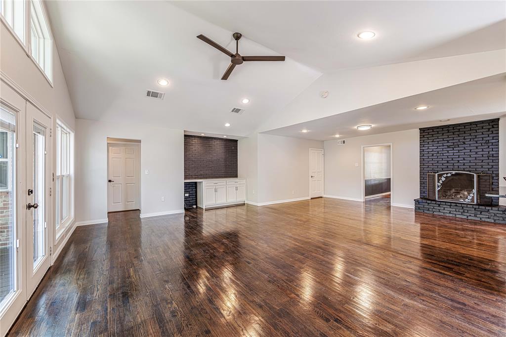 3625 Norcross Lane Property Photo 10