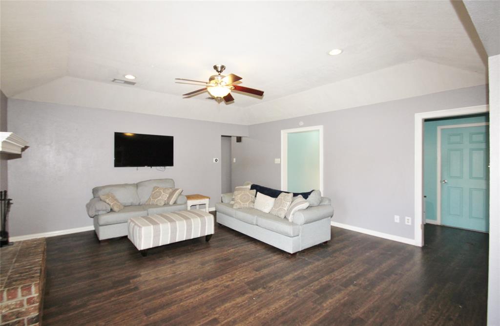 6521 High Lawn Terrace Property Photo 4