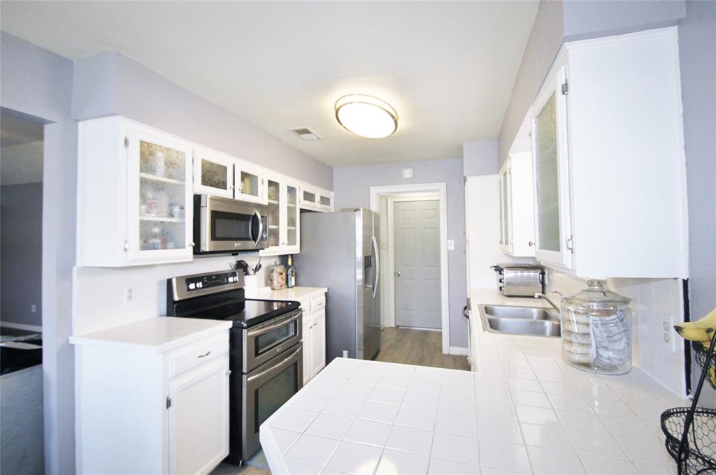 6521 High Lawn Terrace Property Photo 6