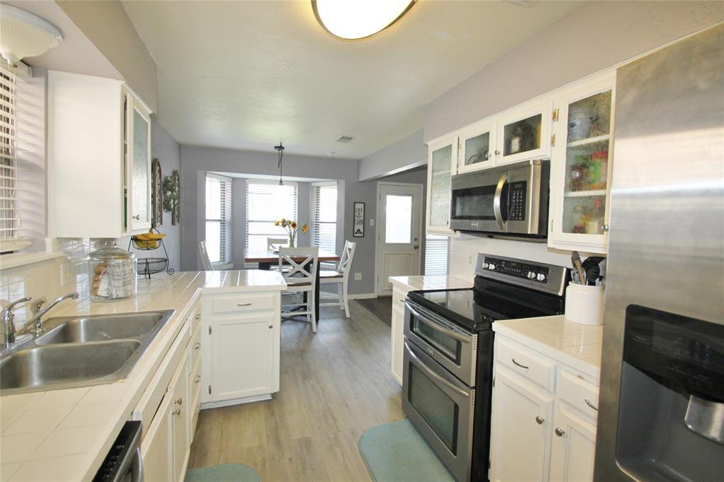 6521 High Lawn Terrace Property Photo 8