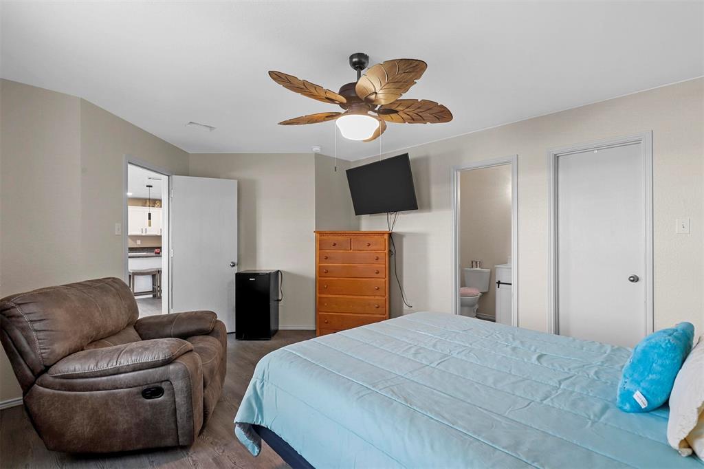 9212 Curacao Drive Property Photo 16