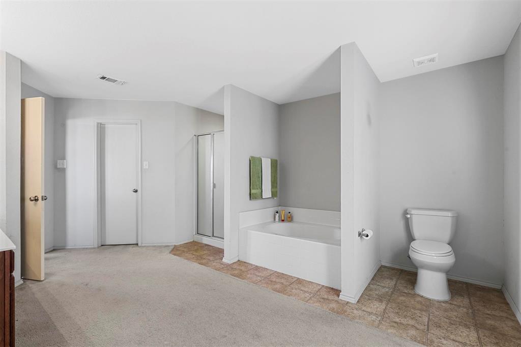 9212 Curacao Drive Property Photo 29