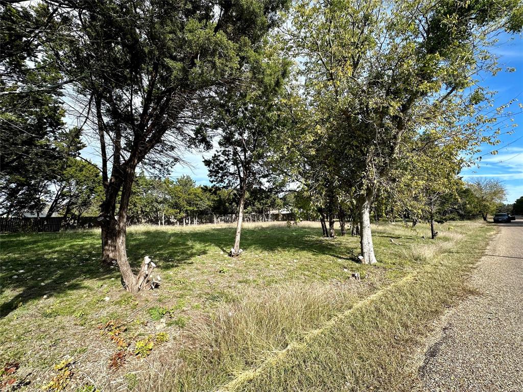 4902 Village Drive Property Photo 5