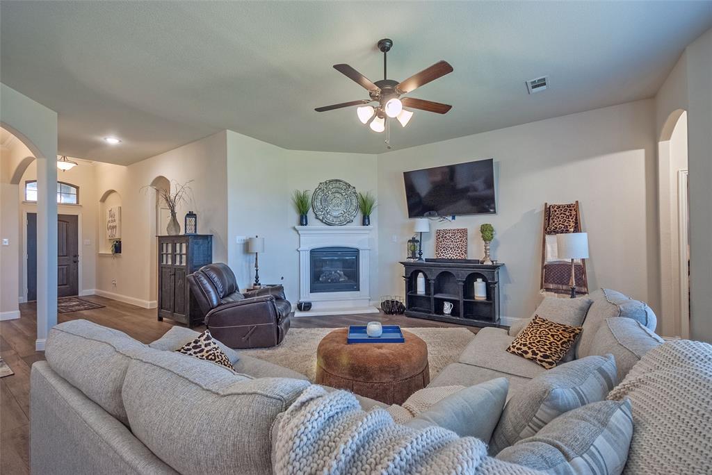 236 Pennridge Drive Property Photo 8