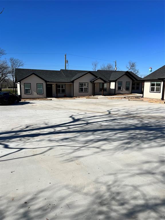 616 Campbell Street Property Photo 4