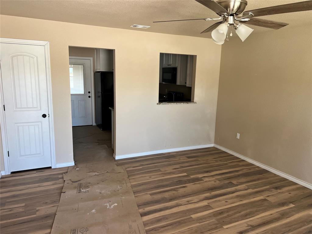 616 Campbell Street Property Photo 5
