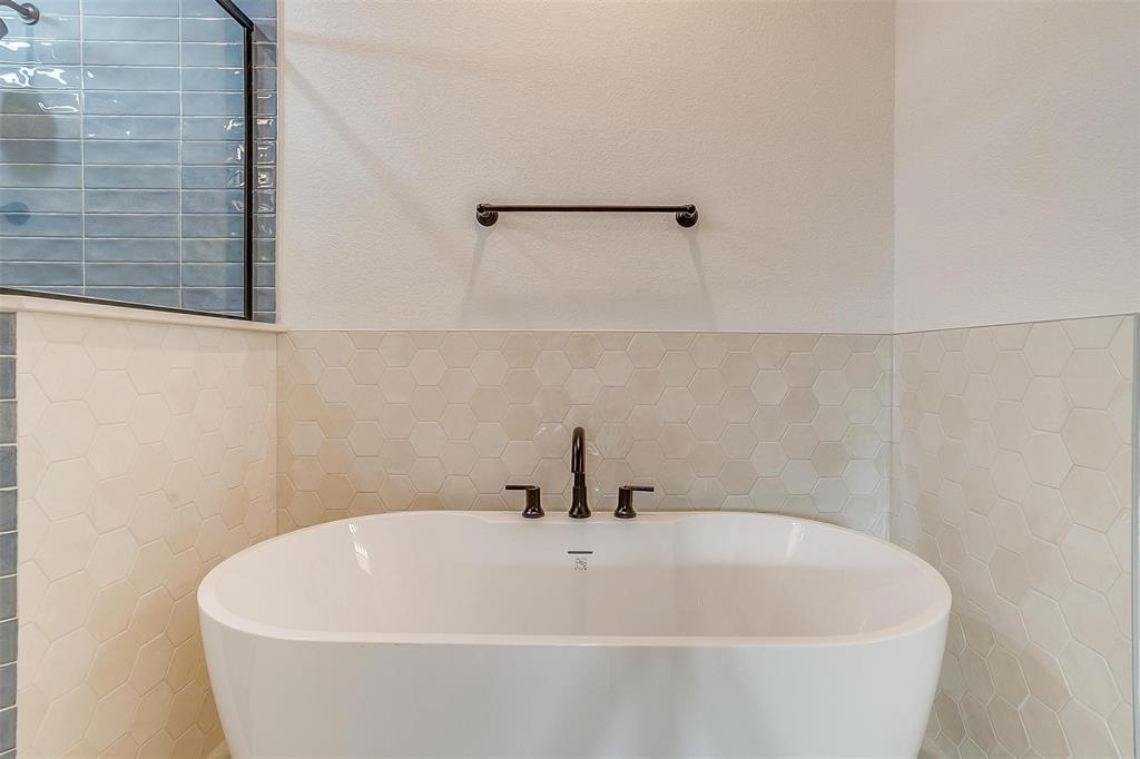 1120 Northern Way Property Photo 24