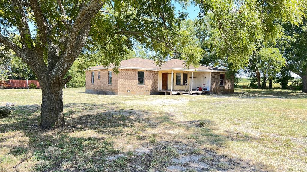 4955 Fm 697 Property Photo 3